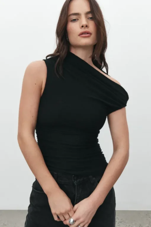 Alara Top Black