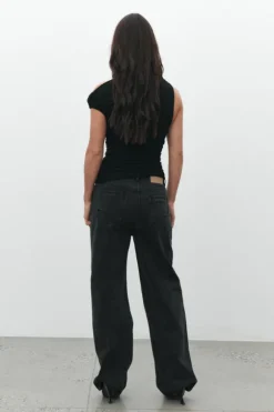 Alara Top Black
