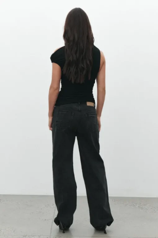 Alara Top Black
