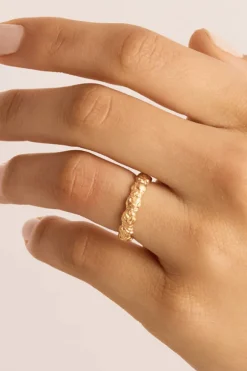 All Kinds of Beautiful Ring