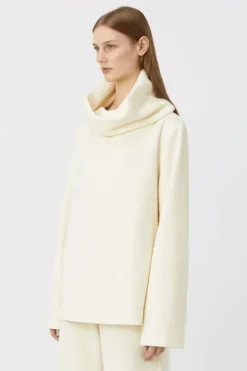Baie Lounge Top Winter White