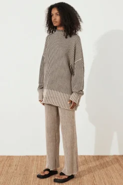 Black Stripe Chunky Knit Pant