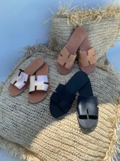 H Sandals Black