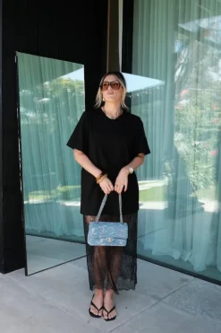 Lia Tee Black