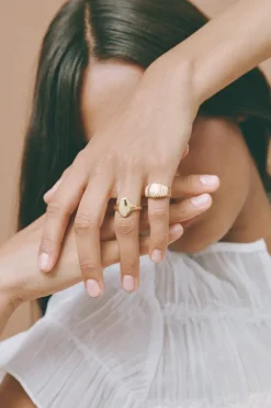 Nonno Signet Pinky Ring