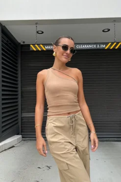 One Shoulder Strap Tank Beige