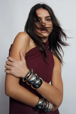 The Curved Cuff Silver