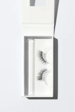Three Fourths 0.3 Lashes